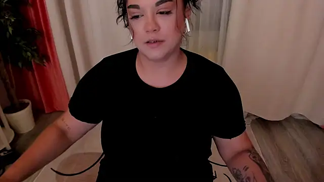 Snapshot of SpicyCarlaXX chatting on July 22, 8:44 pm SpicyCarlaXX online show from July 22, 8:44 pm