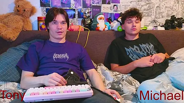 jordanjock online show from December 1, 7:46 am