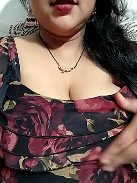 Snapshot of Winter_XOXO chatting on November 18, 6:45 pm Winter XOXO online show from November 18, 6:45 pm