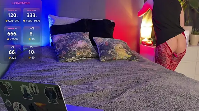 inked witch online show from April 10, 1:49 pm