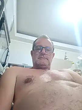 nard53 online show from April 14, 11:33 pm