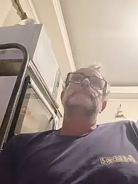 Snapshot of nard53 chatting on May 14, 9:16 am nard53 online show from May 14, 9:16 am