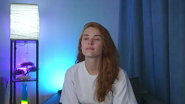 Snapshot of foxy_cute4you chatting on May 10, 7:08 pm foxy cute4you online show from May 10, 7:08 pm
