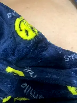 Snapshot of rachelxx699 chatting on November 17, 1:00 am rachelxx699 online show from November 17, 1:00 am