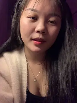 Snapshot of Baa-bee22 chatting on February 11, 2:49 am Baa-bee22 online show from February 11, 2:49 am