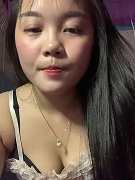 Snapshot of Baa-bee22 chatting on March 2, 7:09 am Baa-bee22 online show from March 2, 7:09 am