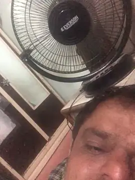 sexguruxxx online show from April 22, 8:54 pm