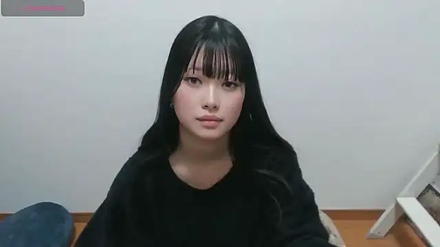 uki-japan online show from December 21, 12:01 pm