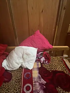 Hot-Today online show from December 4, 1:42 pm