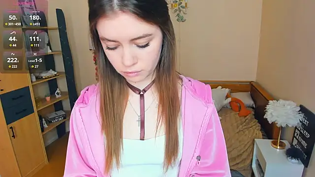 AngelesBenitz online show from April 4, 7:50 am