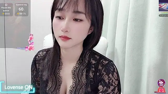 Snapshot of Qing-888 chatting on December 3, 6:54 am Qing-888 online show from December 3, 6:54 am