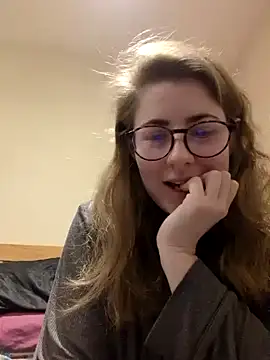 hotwetvix online show from January 13, 8:41 am