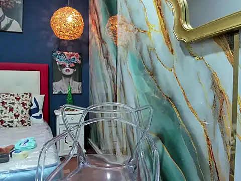 Xelena Kiss online show from December 13, 8:47 pm