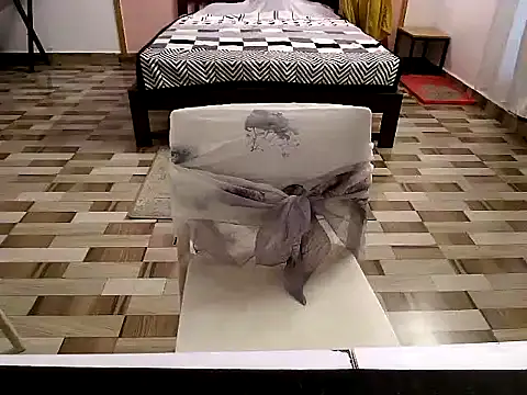 raveena hot online show from April 22, 10:39 am