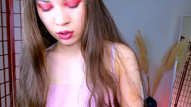 SilentLily online show from December 13, 9:31 pm