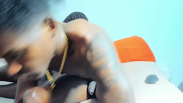 demonychloe online show from January 17, 1:49 pm