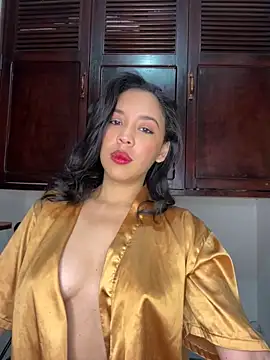 Esmerald 1111 online show from March 30, 11:00 am