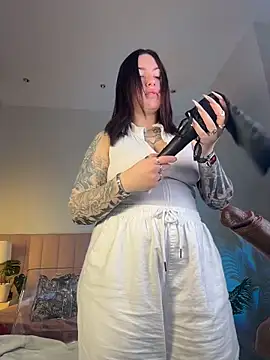 Tattitude  online show from April 21, 5:58 am