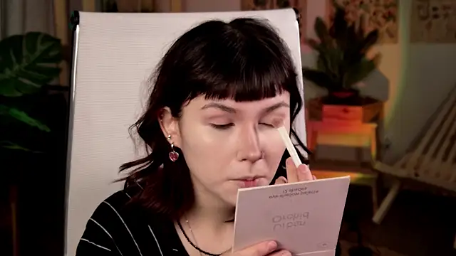 RickiOwens online show from December 16, 6:51 am