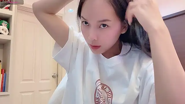 Achix58 online show from May 5, 3:53 pm