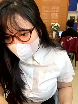 hide from colleagues online show from January 9, 4:15 am