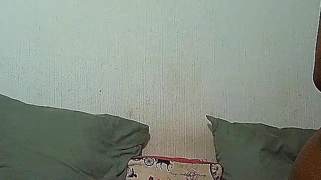 BrunetteNaomi8 online show from April 20, 6:42 pm