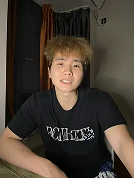 Juhone online show from April 12, 3:28 pm