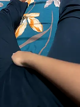 cutestpearl online show from November 19, 6:13 am