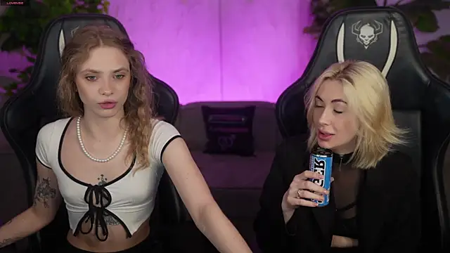 Kara cat online show from April 20, 10:29 am