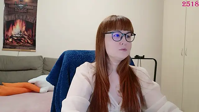 Foxy-lady online show from April 5, 11:18 am