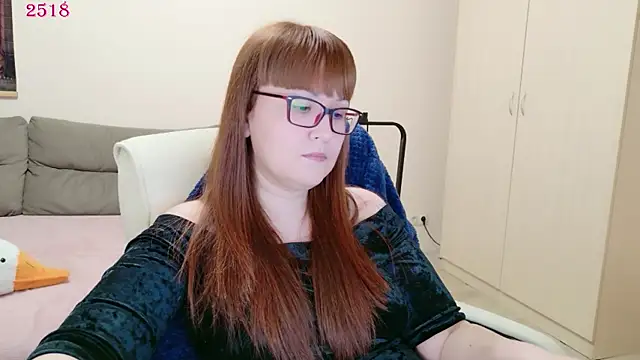 Foxy-lady online show from April 29, 5:30 pm