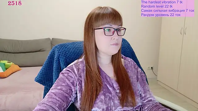 Foxy-lady online show from May 20, 6:47 pm