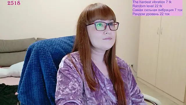 Foxy-lady online show from May 26, 6:59 pm