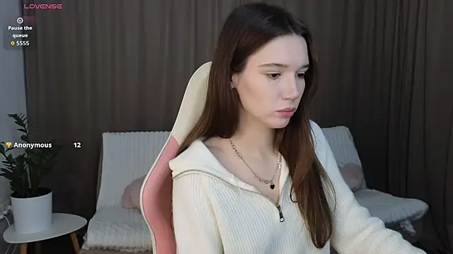 NicoletteBean online show from November 24, 7:52 am