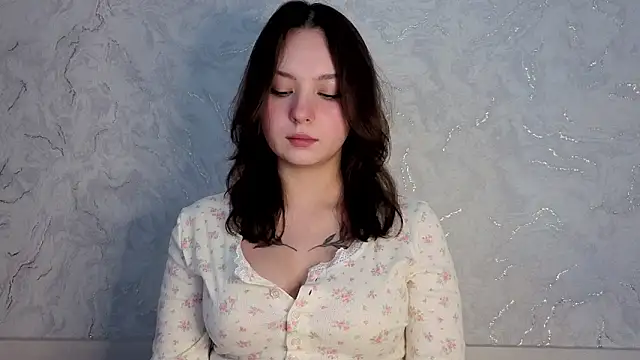 Snapshot of moonjane chatting on May 5, 12:02 pm moonjane online show from May 5, 12:02 pm