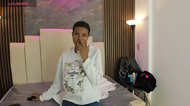 catiusca reyes 03 online show from April 16, 1:01 pm