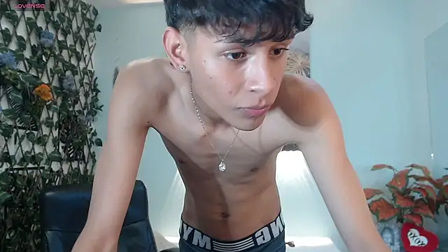 DraxBlade09 online show from November 24, 7:46 pm