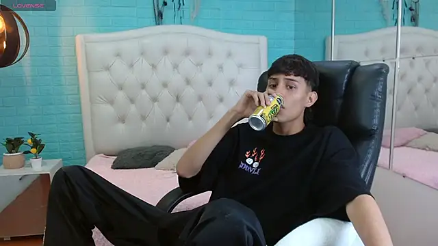 DraxBlade09 online show from January 16, 8:13 pm