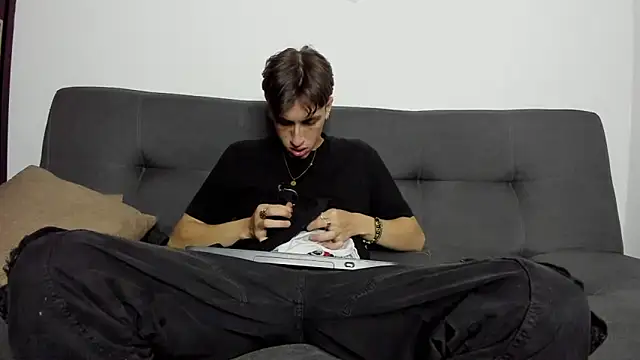 Dio  morningstar online show from November 29, 1:14 pm