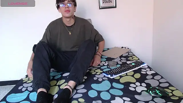 Dio  morningstar online show from March 1, 12:07 pm