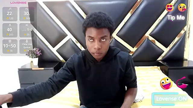 NoahJhonson69 online show from March 10, 4:23 pm