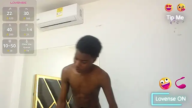 NoahJhonson69 online show from April 2, 11:41 am