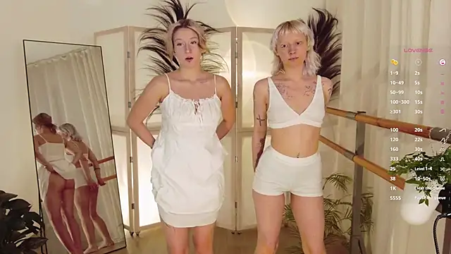 secretsireny online show from November 21, 8:40 pm