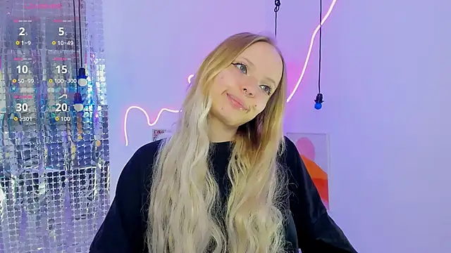 lucy loy online show from January 6, 2:21 pm