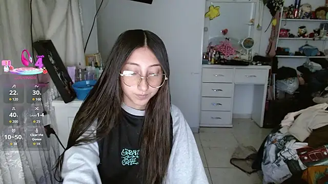 Nanylux online show from December 20, 2:51 am