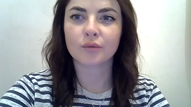 Snapshot of Darkroseq chatting on November 24, 1:00 pm Darkroseq online show from November 24, 1:00 pm