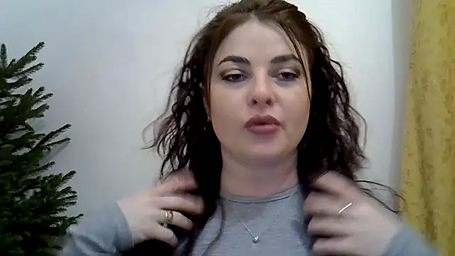 Snapshot of Darkroseq chatting on November 28, 1:47 pm Darkroseq online show from November 28, 1:47 pm