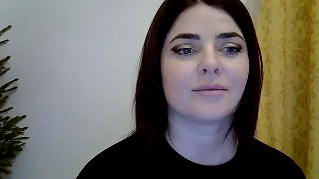 Snapshot of Darkroseq chatting on December 5, 2:25 pm Darkroseq online show from December 5, 2:25 pm