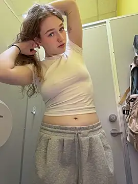 RussianWoman online show from July 10, 1:10 am