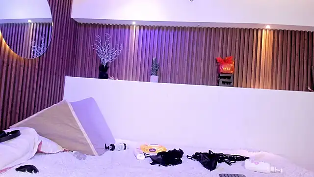 GabyRose9 online show from April 21, 8:01 pm